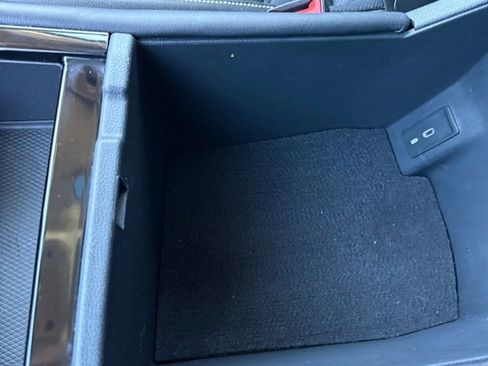 Used 2024 Volkswagen Atlas SE image 25