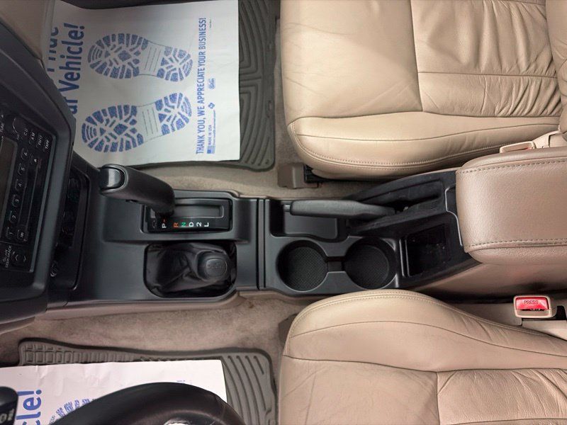 Used 2002 Toyota 4Runner SR5 w/ Leather Trim Pkg AWD/4WD image 27
