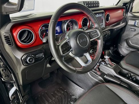 Used 2021 Jeep Wrangler Unlimited Rubicon w/ Xtreme Recon 35" Tire Package image 9