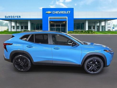 New 2026 Chevrolet Trax ACTIV w/ Sunroof Package image 5