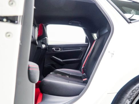 Used 2023 Honda Civic Type R image 34