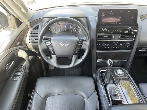 Used 2024 INFINITI QX80 Luxe image 31