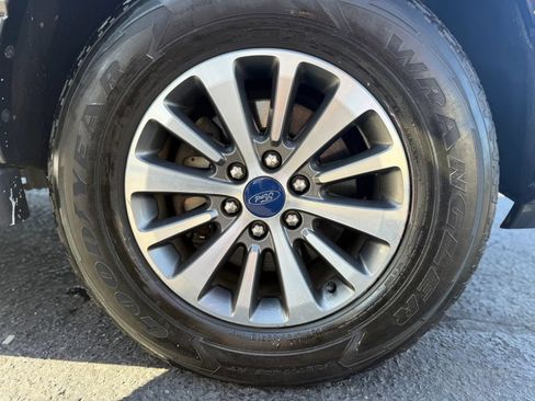 Used 2017 Ford Expedition EL XLT w/ Equipment Group 202A AWD/4WD image 49