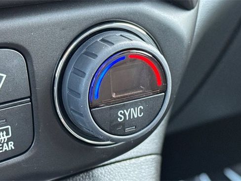 Used 2023 GMC Acadia AT4 w/ Technology Package image 31