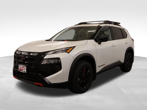 New 2026 Nissan Rogue SV AWD/4WD image 5