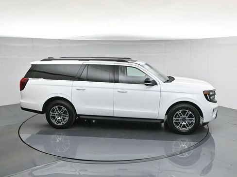 Used 2025 Ford Expedition Max Active AWD/4WD image 60