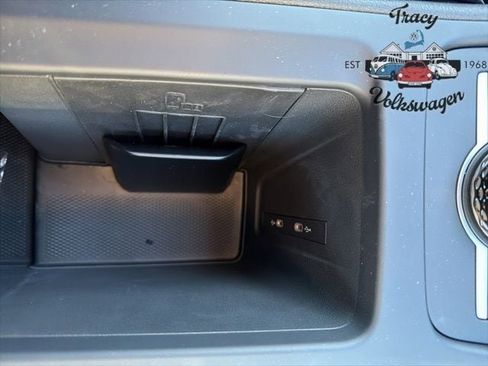 New 2025 Volkswagen Tiguan SE R-Line image 13