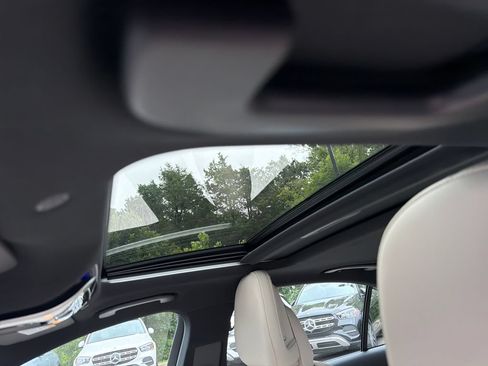 Certified 2024 Mercedes-Benz C 300 Sedan image 10
