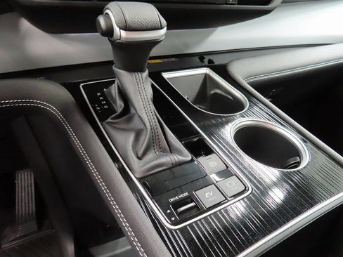 Used 2025 Toyota Sienna XSE image 49