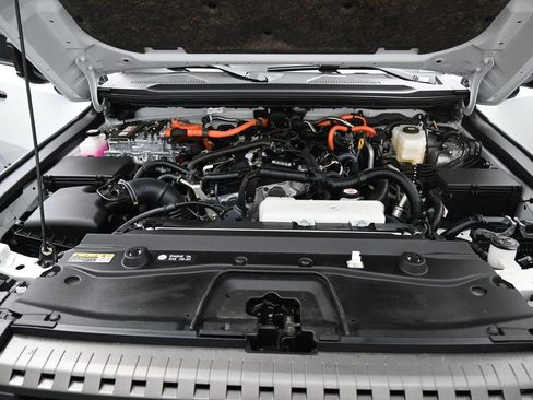 Certified 2024 Toyota Land Cruiser image 42