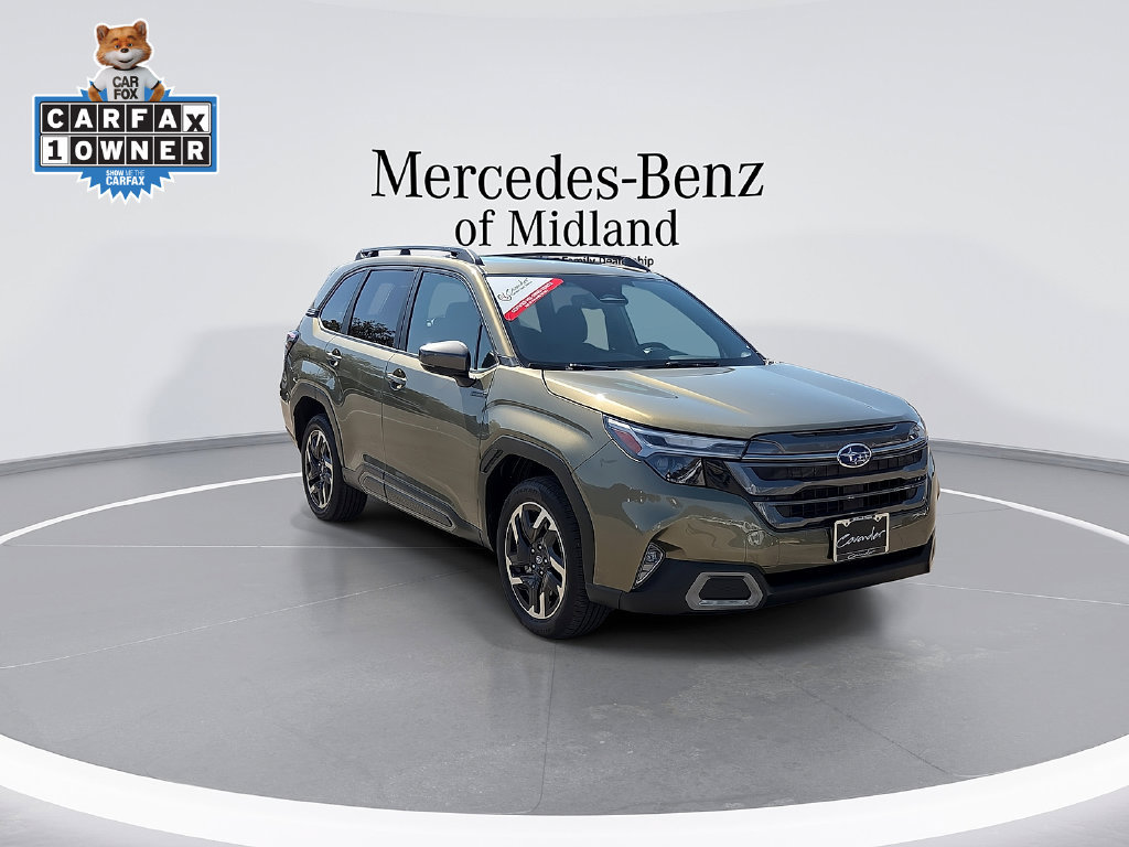 Used 2025 Subaru Forester Limited AWD/4WD image 2