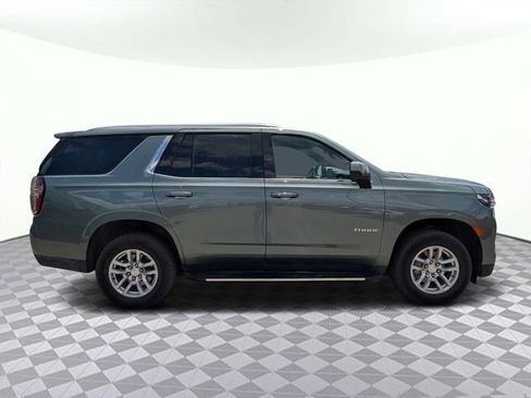 Used 2024 Chevrolet Tahoe LT RWD image 3