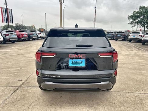 Used 2026 GMC Terrain Elevation FWD image 31