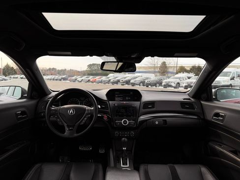 Used 2020 Acura ILX w/ Premium & A-SPEC Package image 36