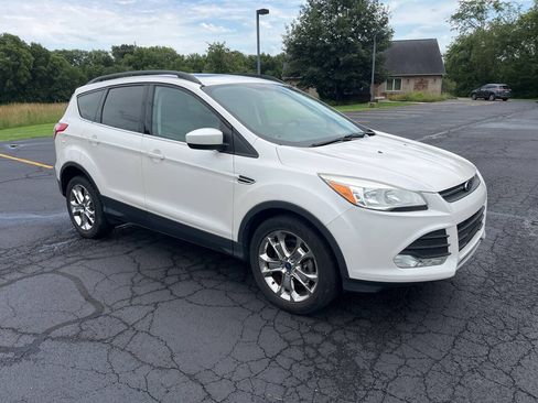 Used 2014 Ford Escape SE w/ Equipment Group 201A AWD/4WD image 5