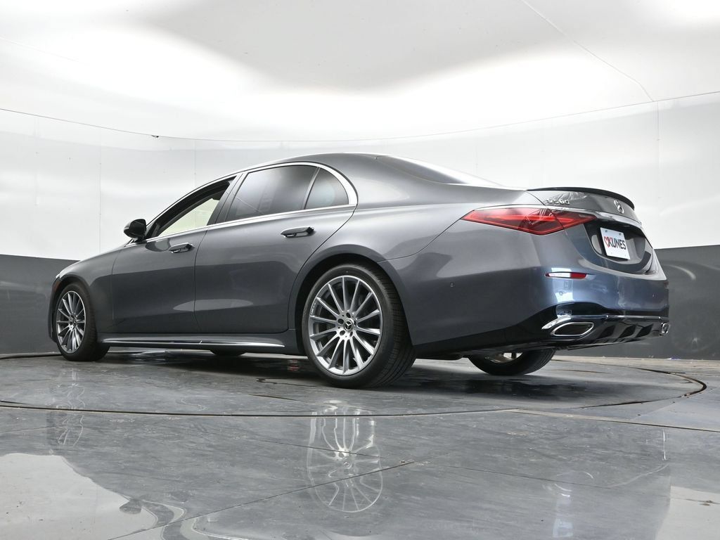 Used 2023 Mercedes-Benz S 580 4MATIC Sedan image 44