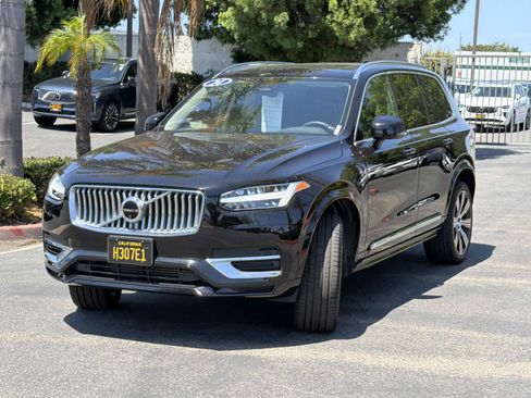 Certified 2024 Volvo XC90 T8 Plus w/ Protection Package Premier AWD/4WD image 3
