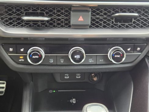 Used 2025 Acura ADX A-Spec image 16