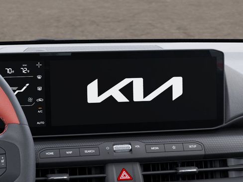 New 2025 Kia K4 GT-Line image 20
