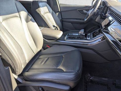 Used 2021 Audi Q7 2.0T Premium w/ Convenience Package image 21