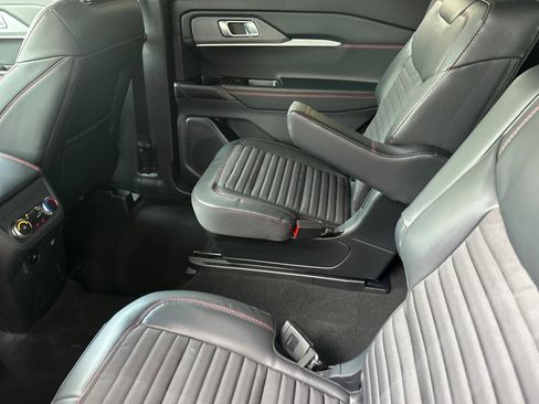 New 2026 Ford Explorer ST-Line w/ ST-Line Street Pack RWD image 12