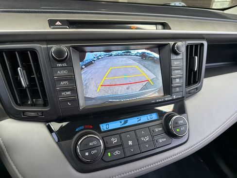 Used 2016 Toyota RAV4 XLE image 5