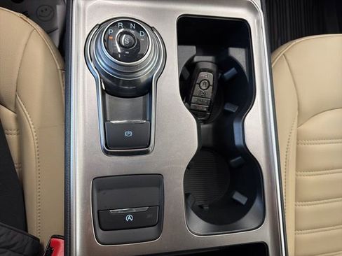 Certified 2024 Ford Edge SEL w/ Convenience Package image 23