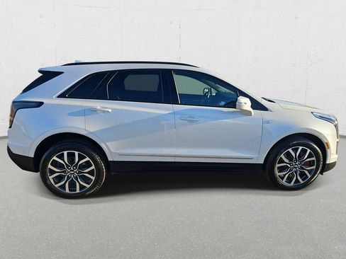 Used 2025 Cadillac XT5 Sportv w/ Technology Package image 4