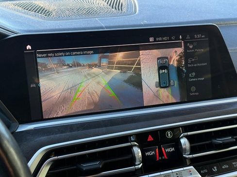 Used 2022 BMW X5 xDrive45e image 25