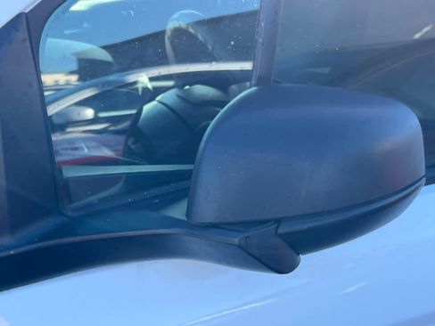 Used 2022 Ford Transit Connect XLT image 21