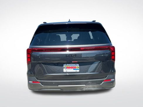 New 2026 Kia Carnival SX FWD image 4
