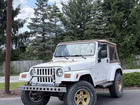 Used 1997 Jeep Wrangler Sport AWD/4WD image 1