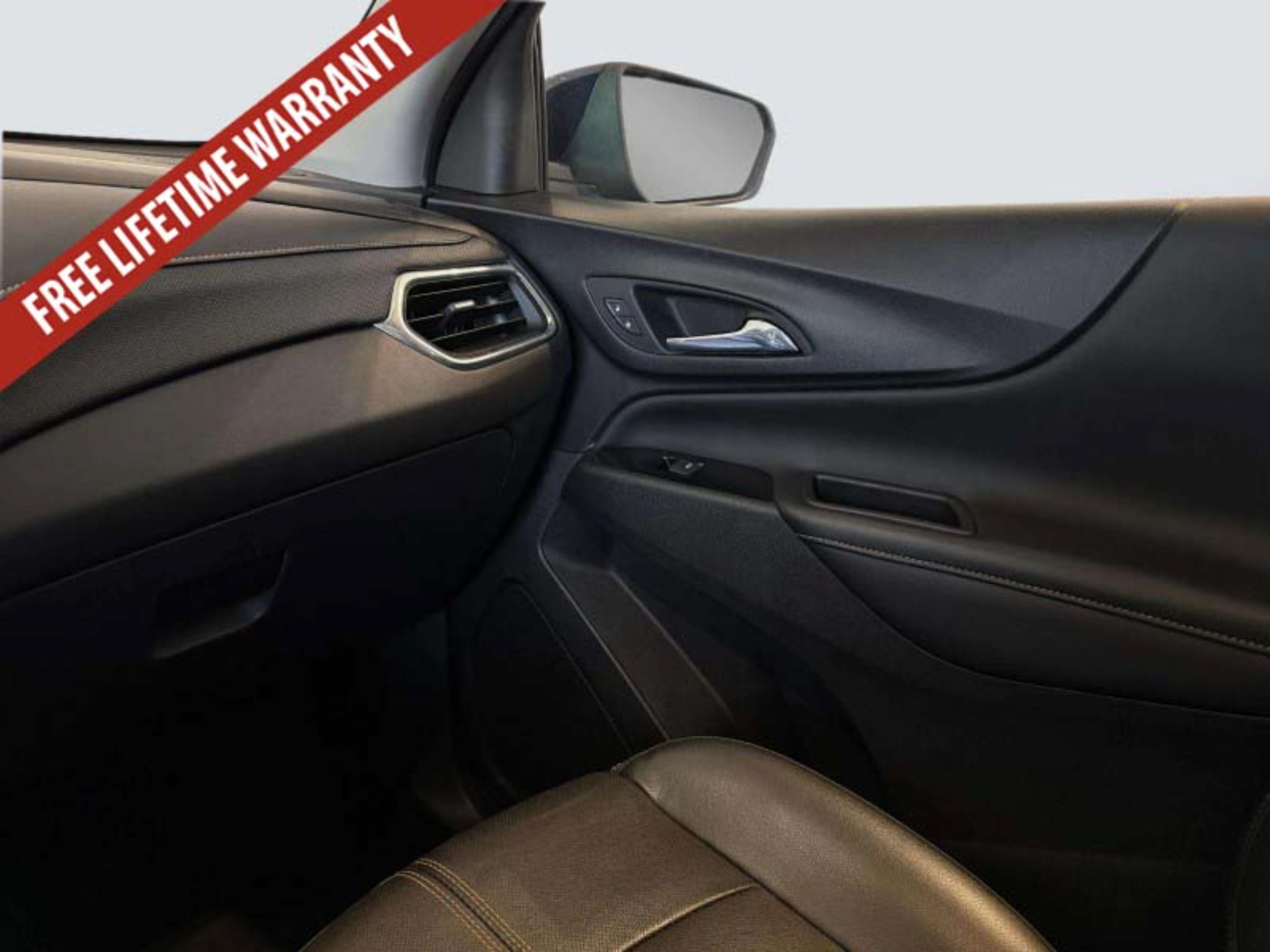 Used 2022 Chevrolet Equinox Premier AWD/4WD image 30