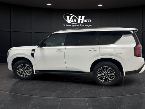 Used 2026 Nissan Armada SL w/ Captain's Chari Seat Package AWD/4WD image 4
