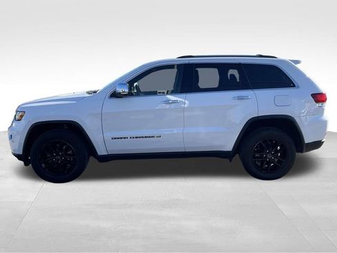 Used 2022 Jeep Grand Cherokee Limited image 4