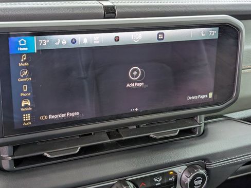 Used 2024 Jeep Gladiator Mojave w/ Convenience Group image 20