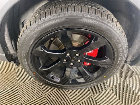 Used 2022 Ford Explorer ST w/ ST Street Pack image 31