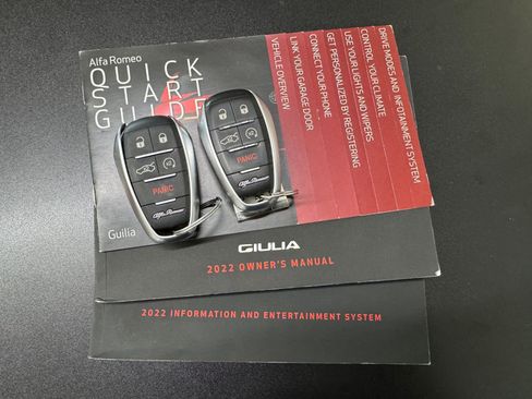 Used 2022 Alfa Romeo Giulia Veloce image 4