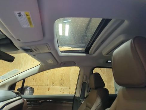 New 2026 Honda Odyssey Touring image 21