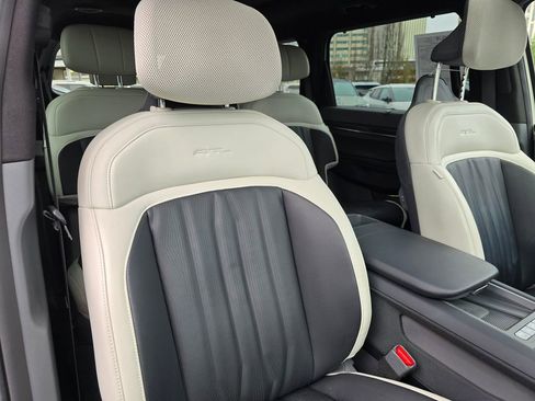 Certified 2024 Kia EV9 GT-Line image 15