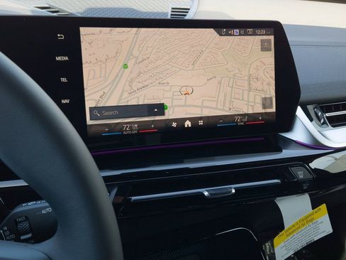 New 2026 BMW X2 xDrive28i w/ Technology Package image 11