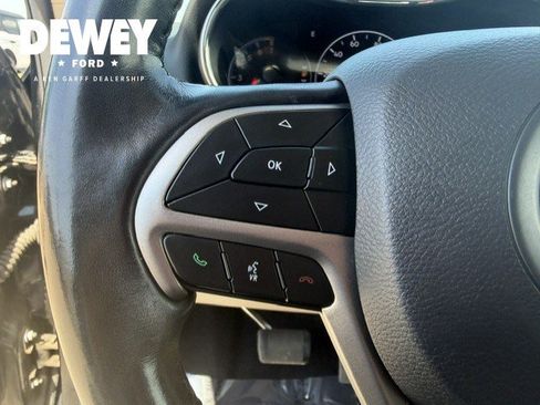 Used 2020 Jeep Grand Cherokee Limited AWD/4WD image 14