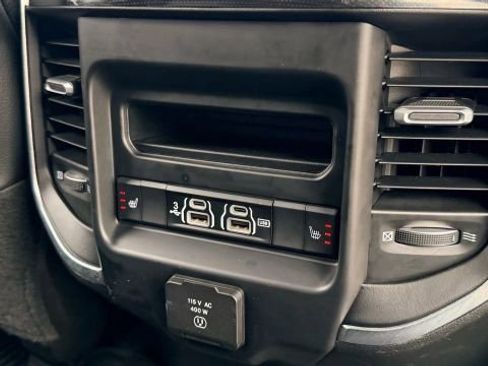 Used 2020 RAM 2500 Laramie image 21