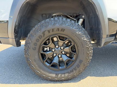 Used 2025 RAM 1500 RHO AWD/4WD image 9