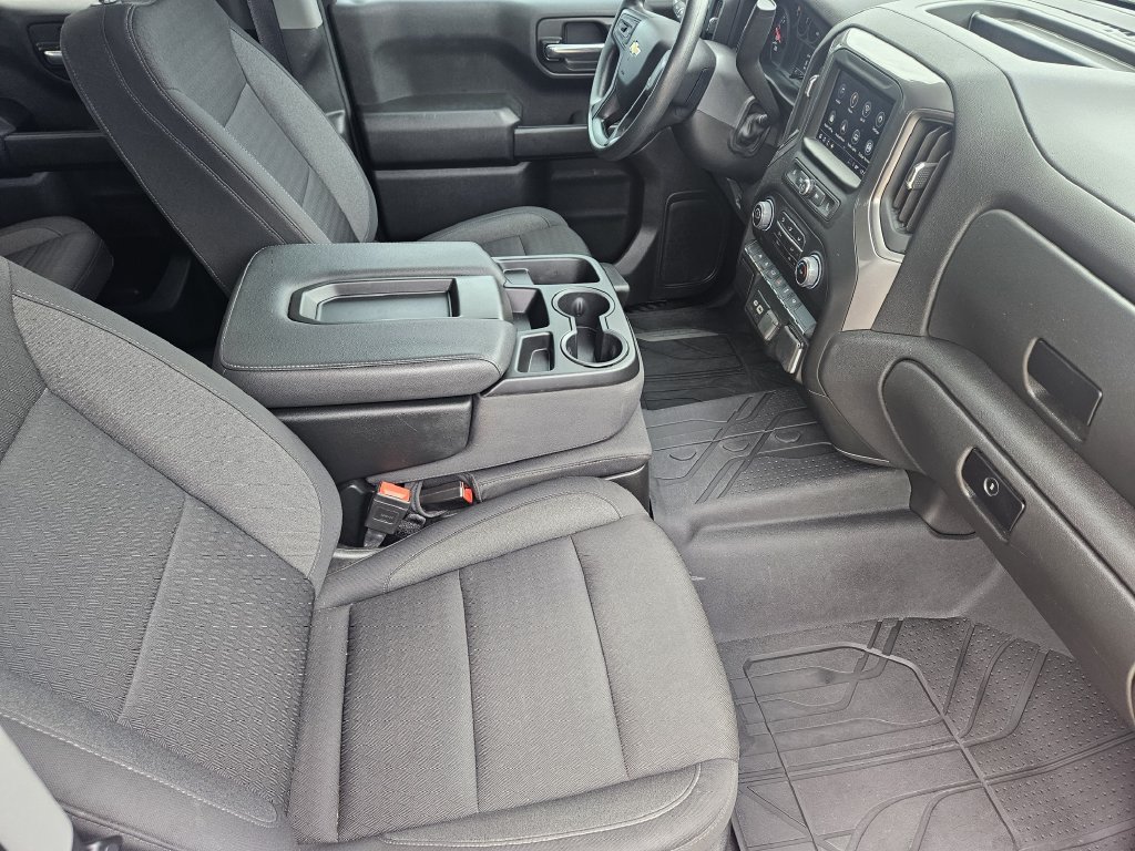 Used 2025 Chevrolet Silverado 1500 Custom RWD image 14