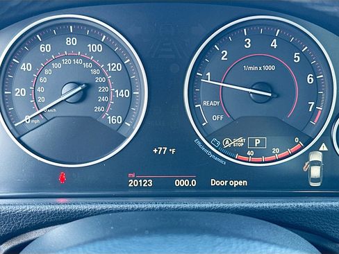 Used 2018 BMW 330i Sedan image 12