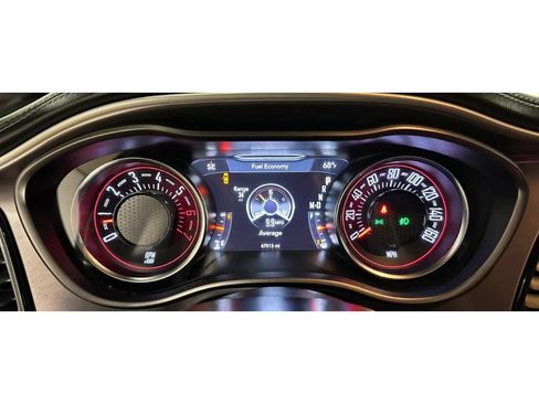 Used 2021 Dodge Challenger R/T w/ Plus Package image 27