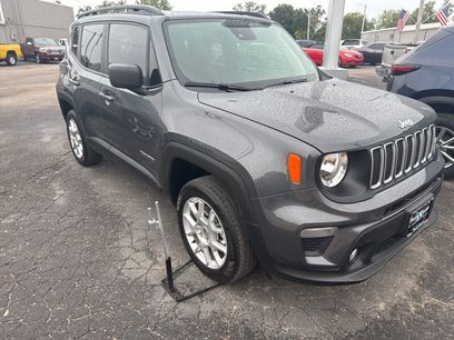 Certified 2023 Jeep Renegade Latitude w/ Premium Group