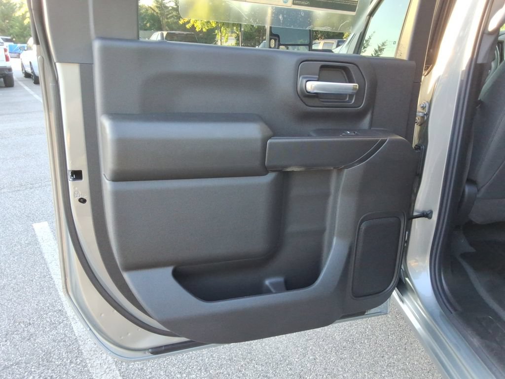New 2026 Chevrolet Silverado 2500 Custom w/ Custom Value Package AWD/4WD image 16
