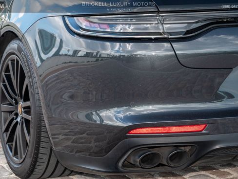 Used 2022 Porsche Panamera GTS image 51